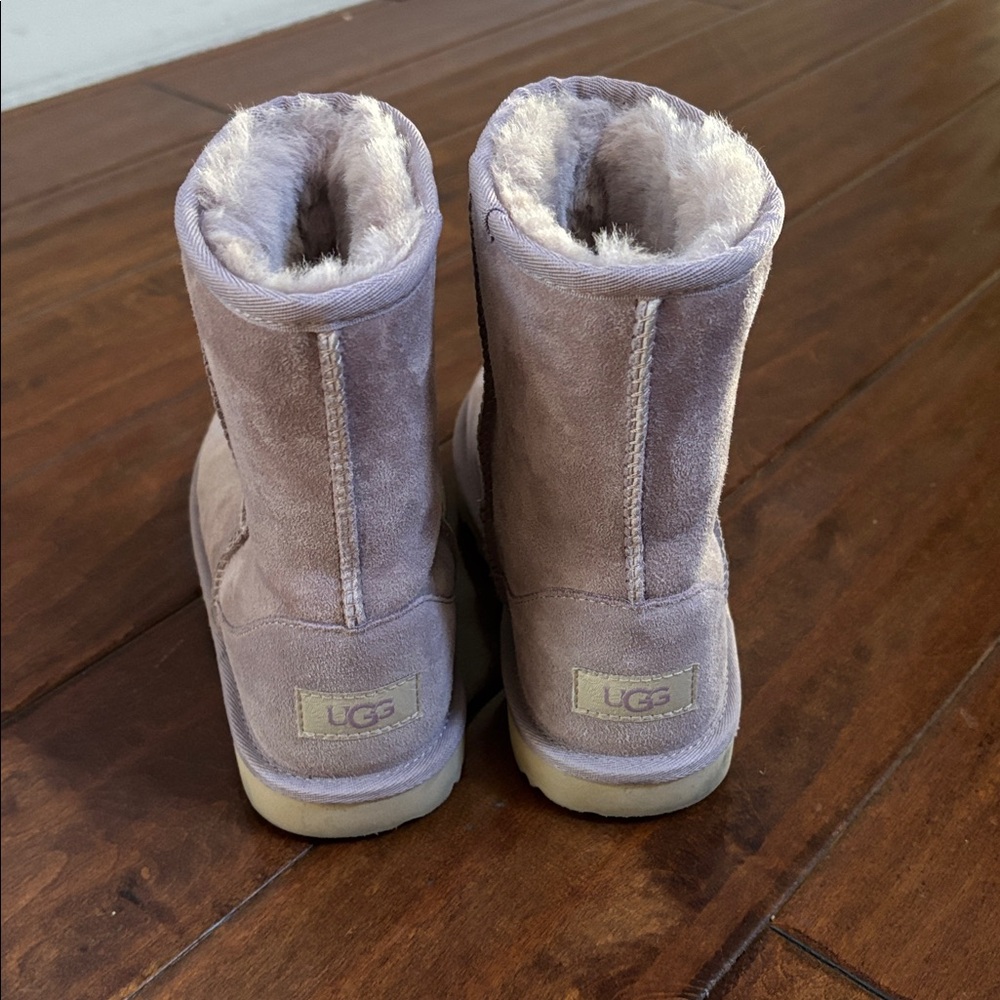 Girls light purple Ugg Boots